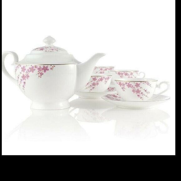 Teavana Other - Teavana Sakura Cherry Blossom Holly Bone China 24 KT Filigree Tea Kettle 43 oz